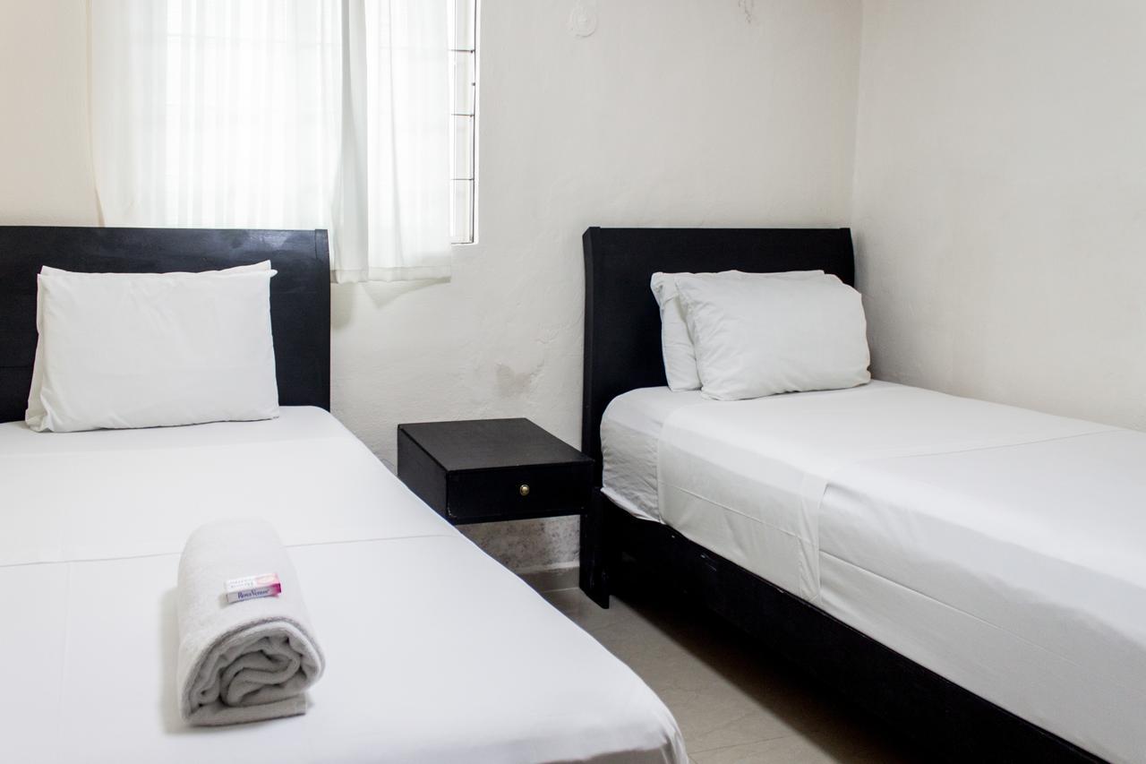 Whyz 4 You Private Rooms Puerto Morelos Exterior photo
